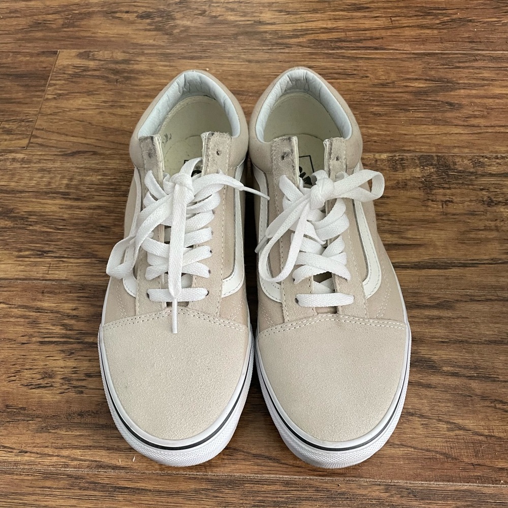 Men’s Vans - Picture 3 of 8